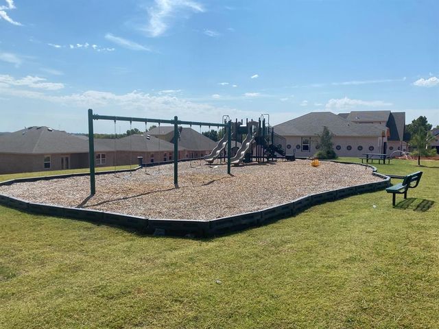 12421 Aldrin Way, Oklahoma City, OK 73013