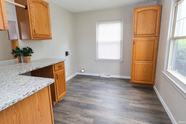 1758 Obrien Street, South Bend, IN 46628