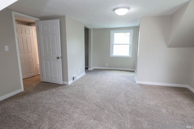 1758 Obrien Street, South Bend, IN 46628