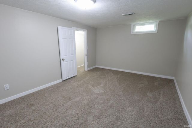 1758 Obrien Street, South Bend, IN 46628