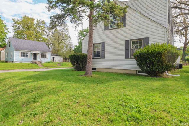 1758 Obrien Street, South Bend, IN 46628