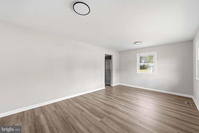 20 DONNA DR, Pedricktown, NJ 08067