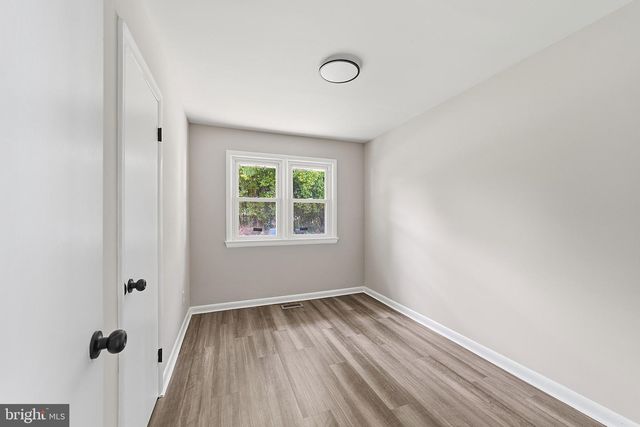 20 DONNA DR, Pedricktown, NJ 08067
