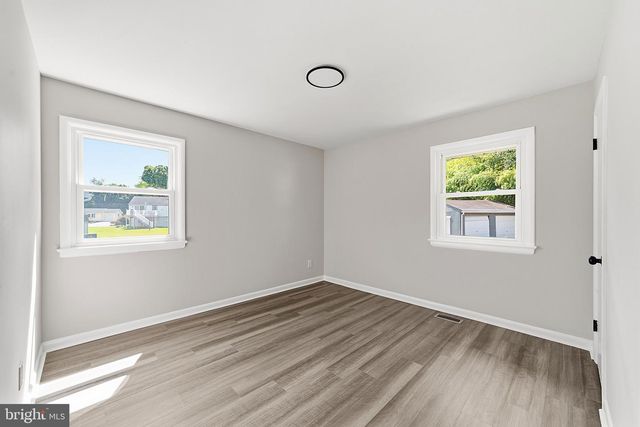 20 DONNA DR, Pedricktown, NJ 08067