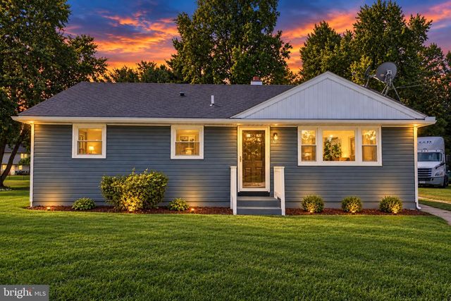20 DONNA DR, Pedricktown, NJ 08067