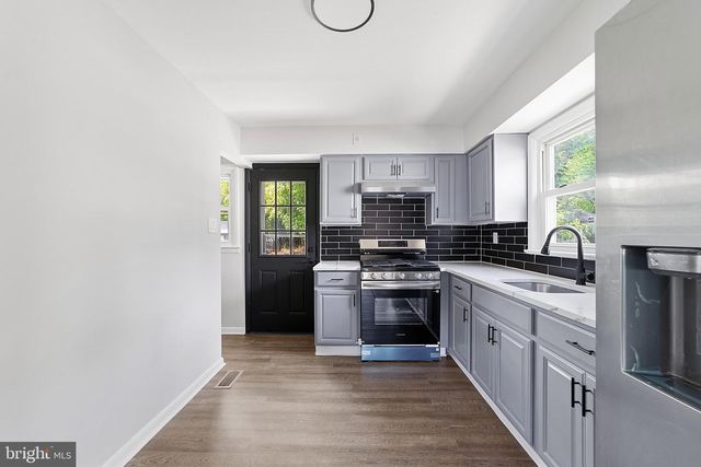 20 DONNA DR, Pedricktown, NJ 08067
