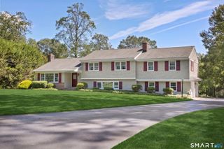 208 Thornridge Drive, Stamford, CT 06903