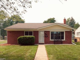 35811 Weideman Street, Clinton Township, MI 48035