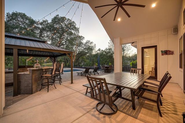 2201 Deer Valley Rd, Rescue, CA 95672