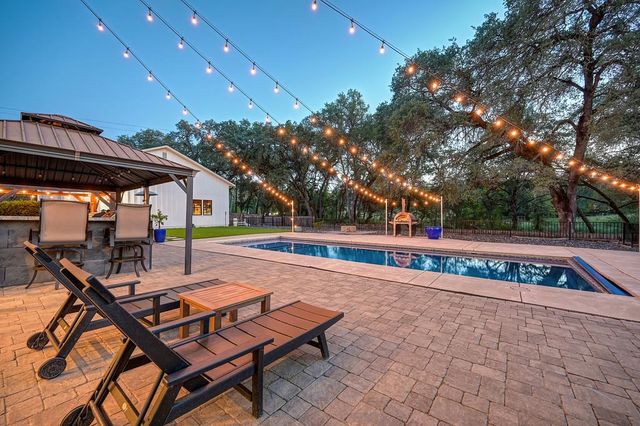 2201 Deer Valley Rd, Rescue, CA 95672