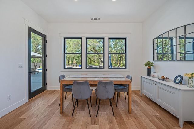 2201 Deer Valley Rd, Rescue, CA 95672