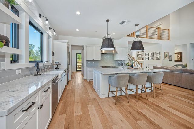 2201 Deer Valley Rd, Rescue, CA 95672