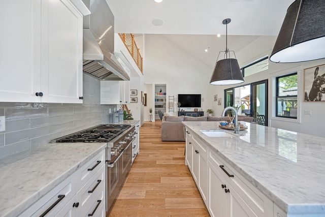 2201 Deer Valley Rd, Rescue, CA 95672