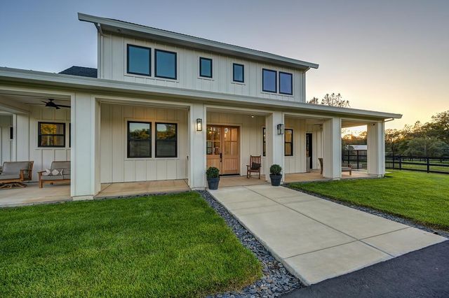 2201 Deer Valley Rd, Rescue, CA 95672