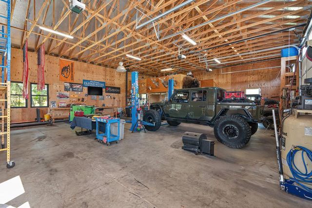 2201 Deer Valley Rd, Rescue, CA 95672