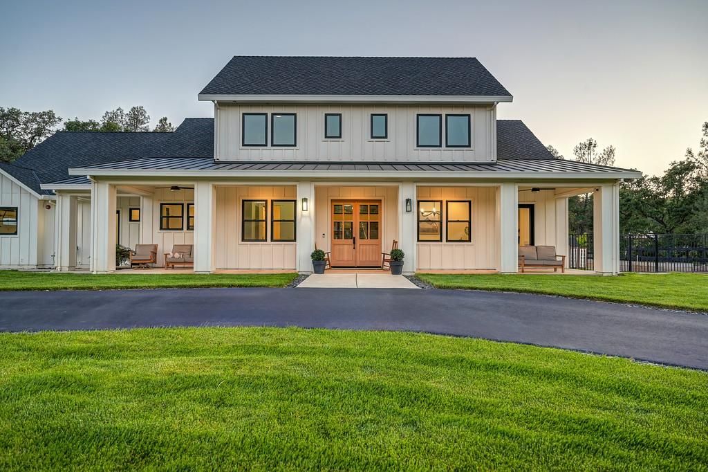 2201 Deer Valley Rd, Rescue, CA 95672