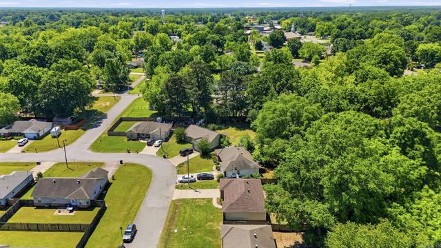 4 Cedar Loop, Beebe, AR 72012