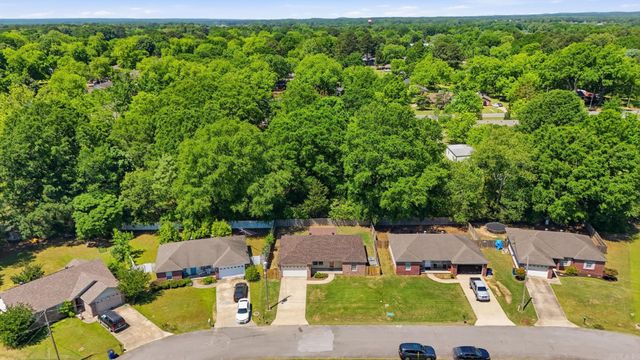 4 Cedar Loop, Beebe, AR 72012