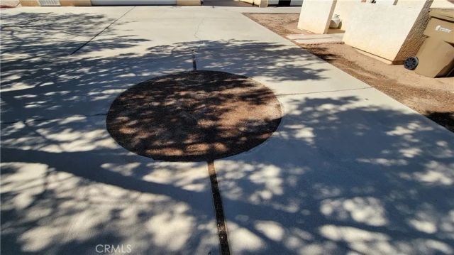 8756 Oakwood Avenue, Hesperia, CA 92345