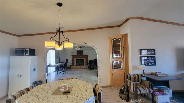 8756 Oakwood Avenue, Hesperia, CA 92345