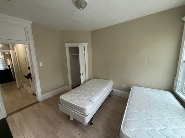139-141 Franklin St 2, Lynn, MA 01902
