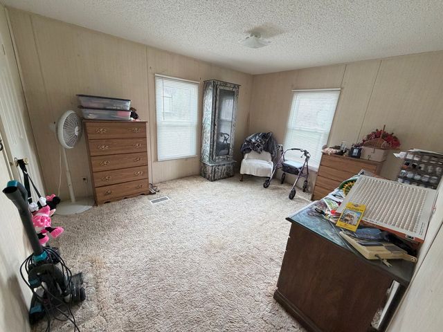 2041 mills cart Road, Salem, IL 62881