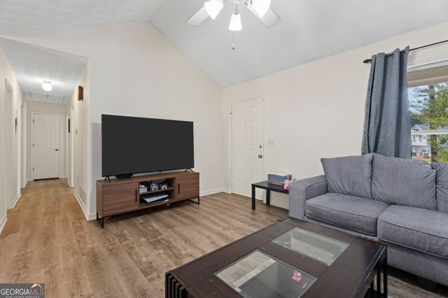 34 Bradford Drive SW, Cartersville, GA 30120