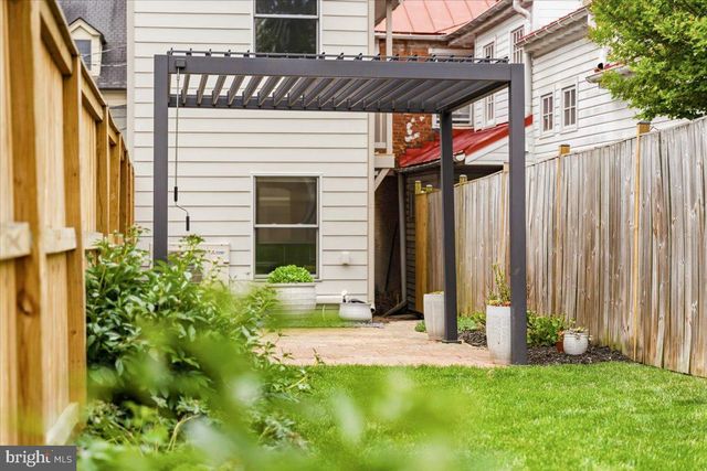 37 E 5TH ST, Frederick, MD 21701