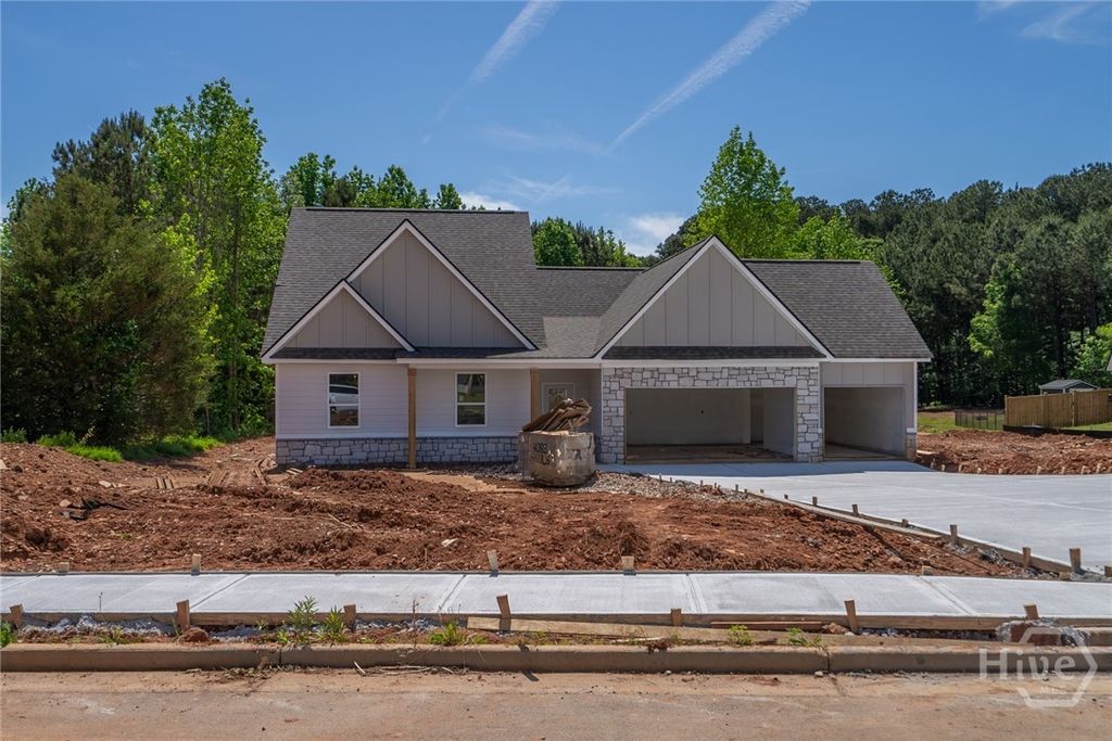208 Squirrel Run, Good Hope, GA 30641