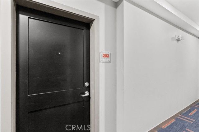 178 Alexandria Avenue, Los Angeles, CA 90004