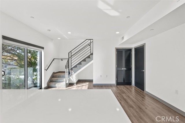 178 Alexandria Avenue, Los Angeles, CA 90004