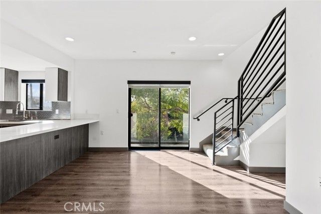 178 Alexandria Avenue, Los Angeles, CA 90004