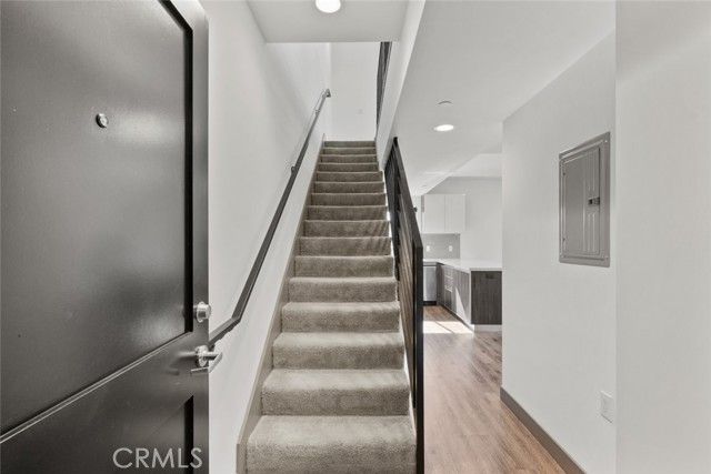 178 Alexandria Avenue, Los Angeles, CA 90004