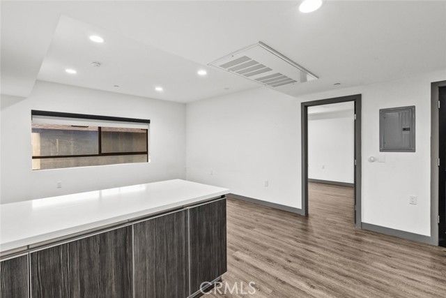 178 Alexandria Avenue, Los Angeles, CA 90004