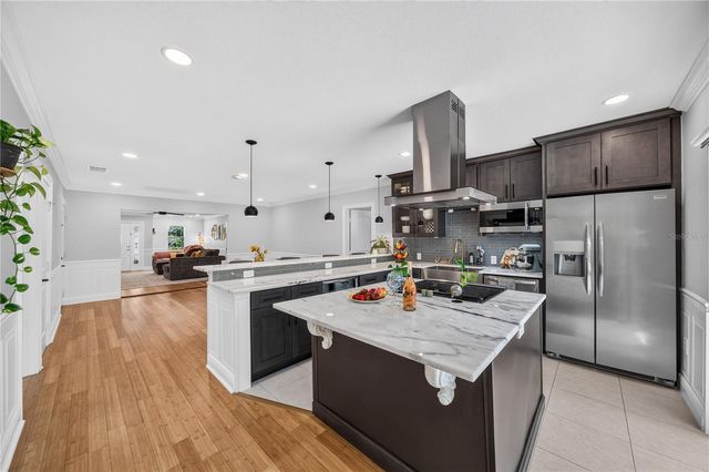 2028 ILLINOIS STREET, Orlando, FL 32803