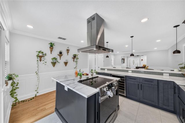 2028 ILLINOIS STREET, Orlando, FL 32803