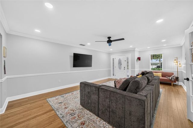 2028 ILLINOIS STREET, Orlando, FL 32803