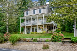 69 Pimlico Pond Road, Forestdale, MA 02644