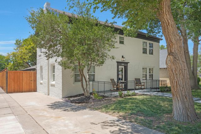 2102 S HAYDEN Street, Amarillo, TX 79109