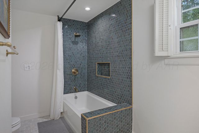2102 S HAYDEN Street, Amarillo, TX 79109