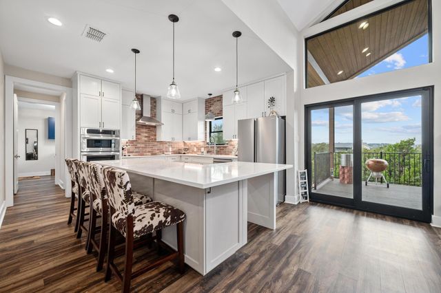 4408 Hennig DR, Austin, TX 78738