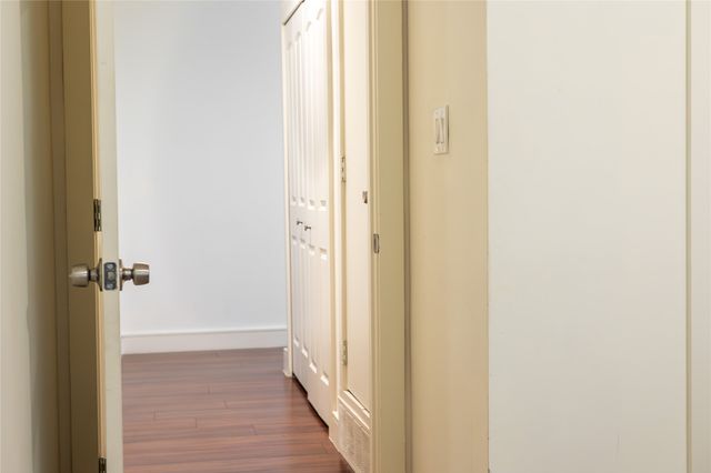 10022 Glenrio Lane, Dallas, TX 75229