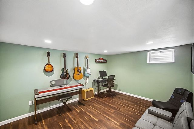 105 15th Street, Dallas Center, IA 50063