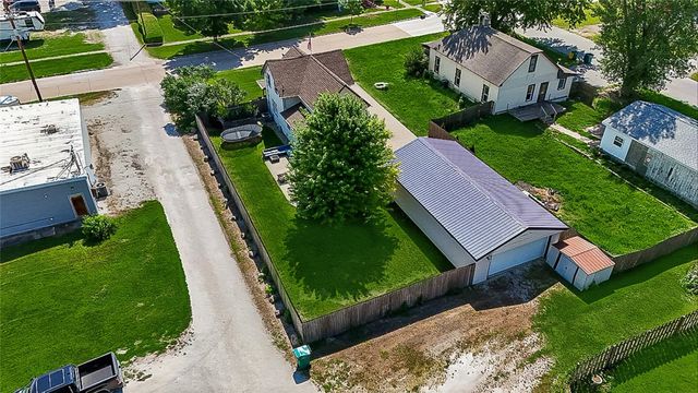 105 15th Street, Dallas Center, IA 50063
