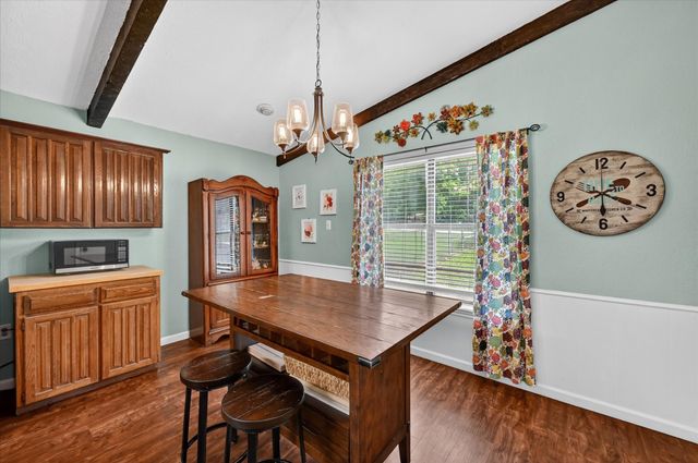 745 Carol Lane, Burleson, TX 76028