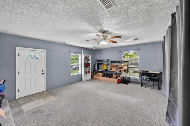 745 Carol Lane, Burleson, TX 76028