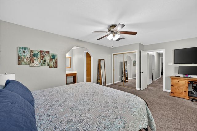 745 Carol Lane, Burleson, TX 76028