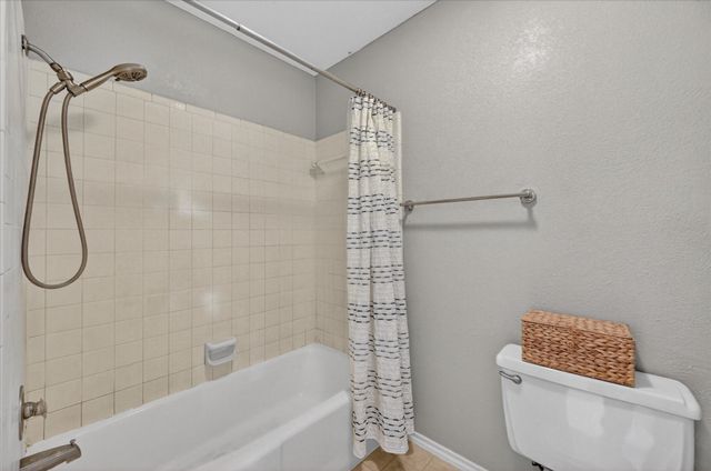 745 Carol Lane, Burleson, TX 76028