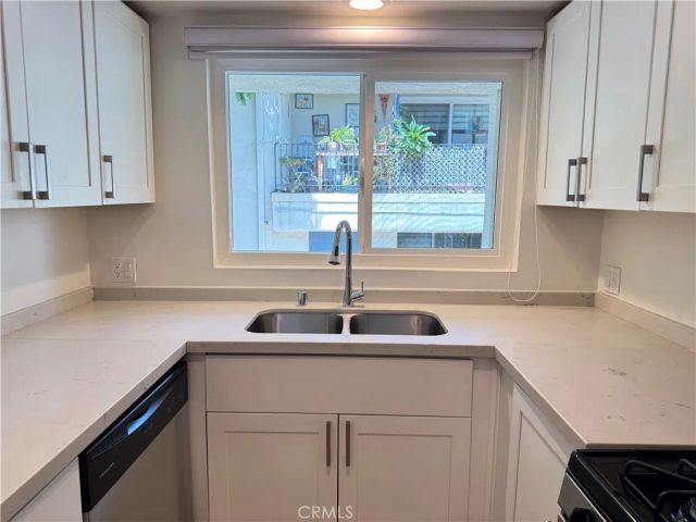 251 N Oakland Ave 6, Pasadena, CA 91101