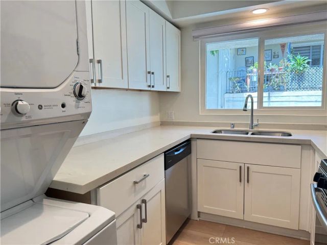 251 N Oakland Ave 6, Pasadena, CA 91101